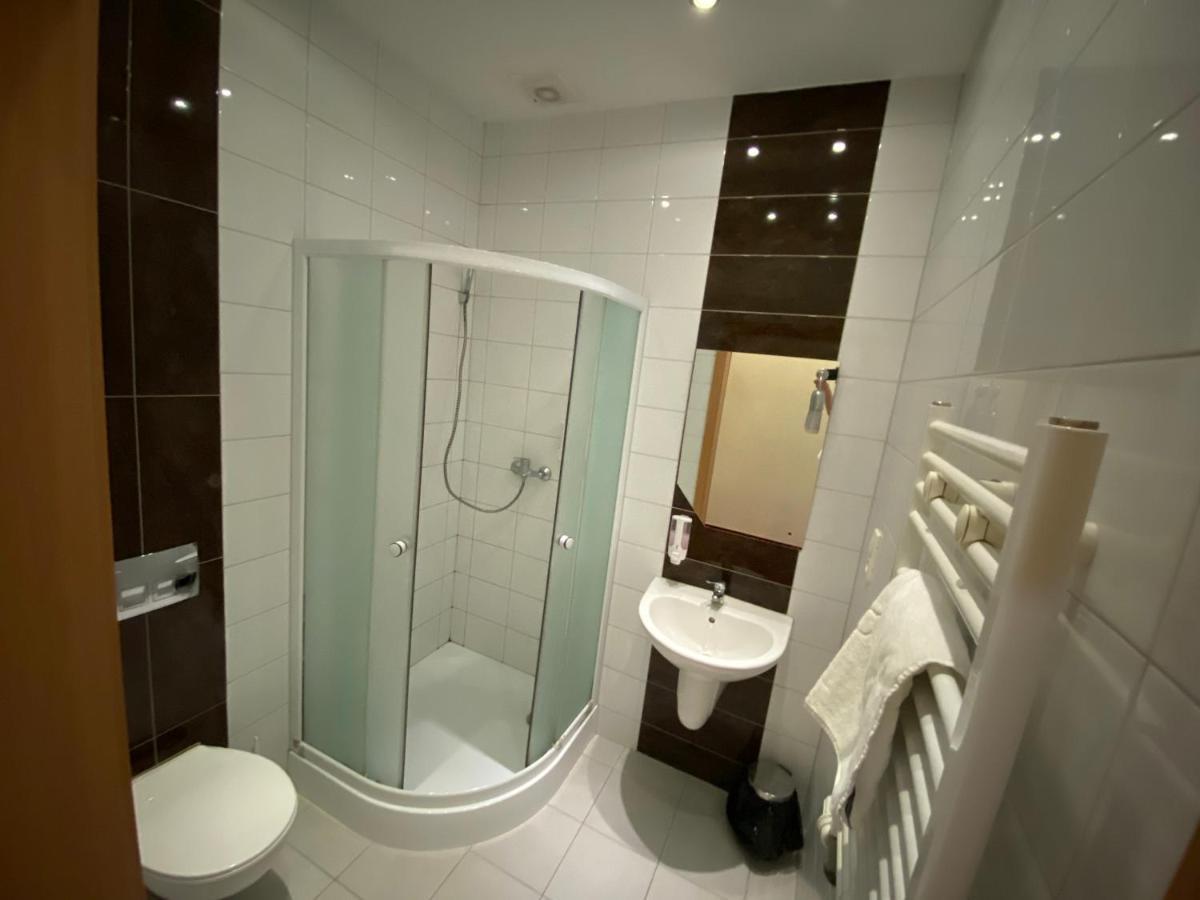 Hotel Tequila Międzyrzecz Kültér fotó