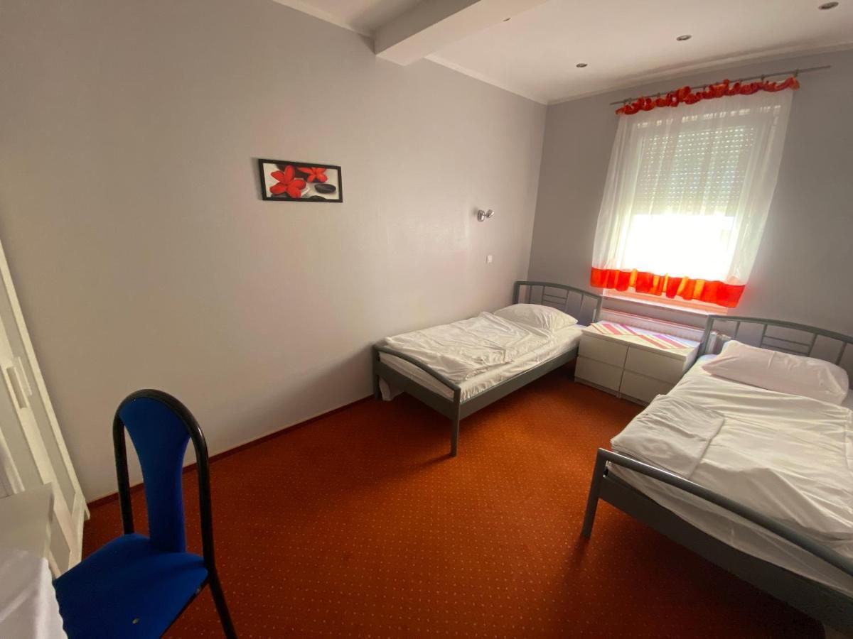 Hotel Tequila Międzyrzecz Kültér fotó