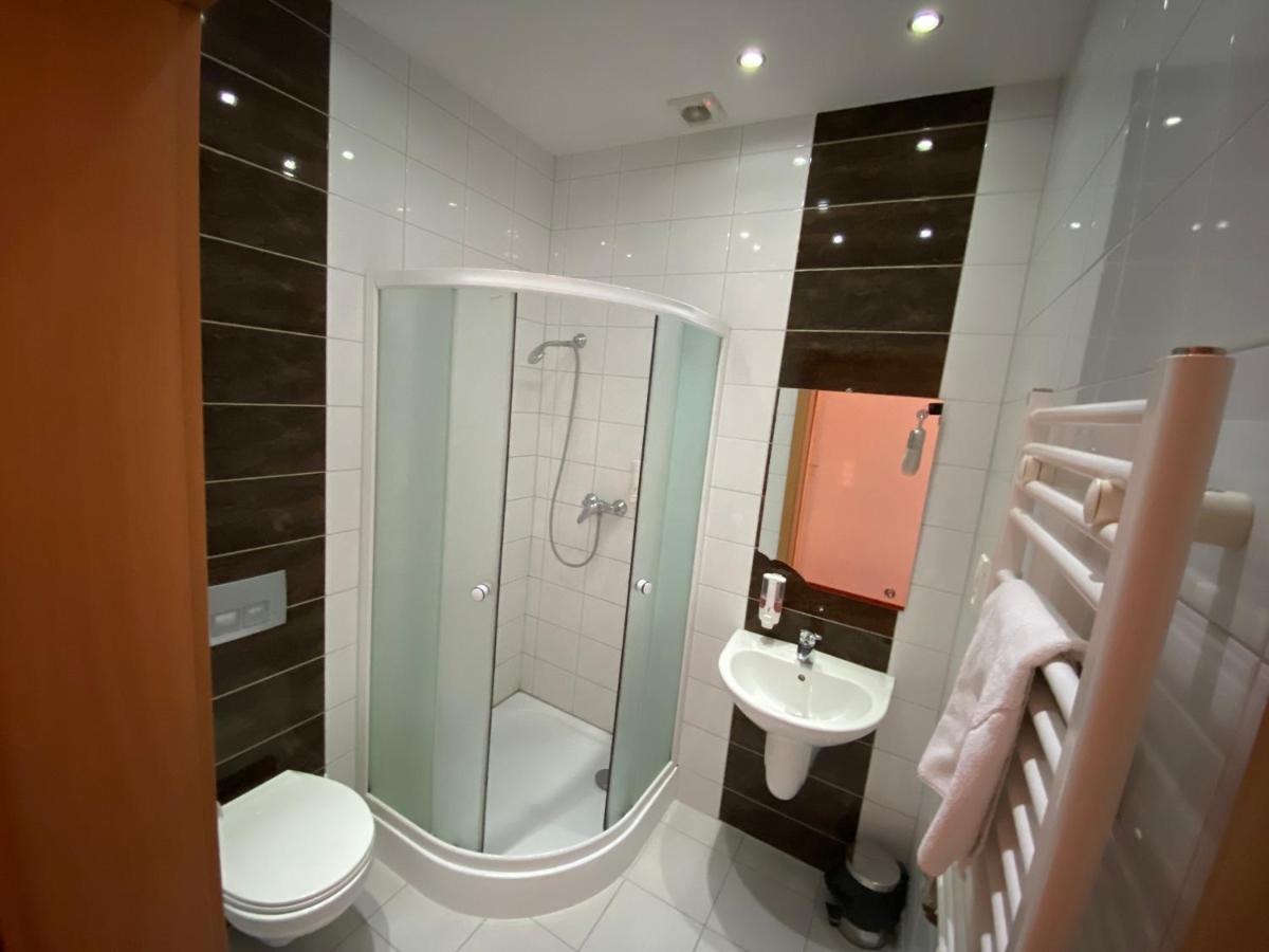 Hotel Tequila Międzyrzecz Kültér fotó